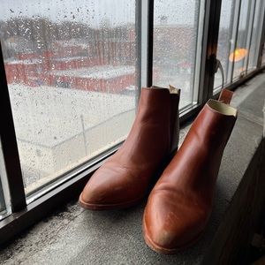Nisolo Everyday Chelsea Boot in Brandy
